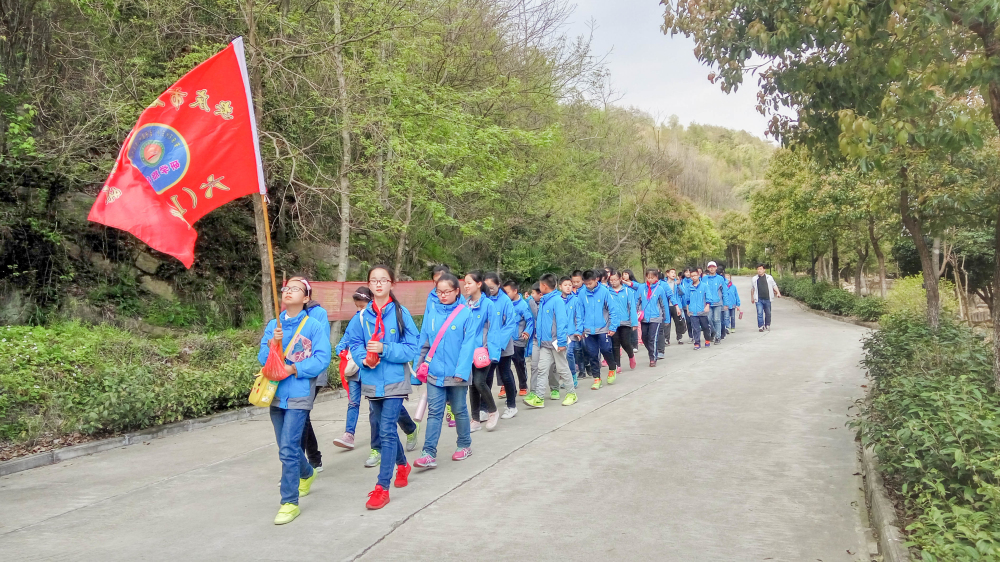 来天峡研学基地，体验春游的高阶玩法！